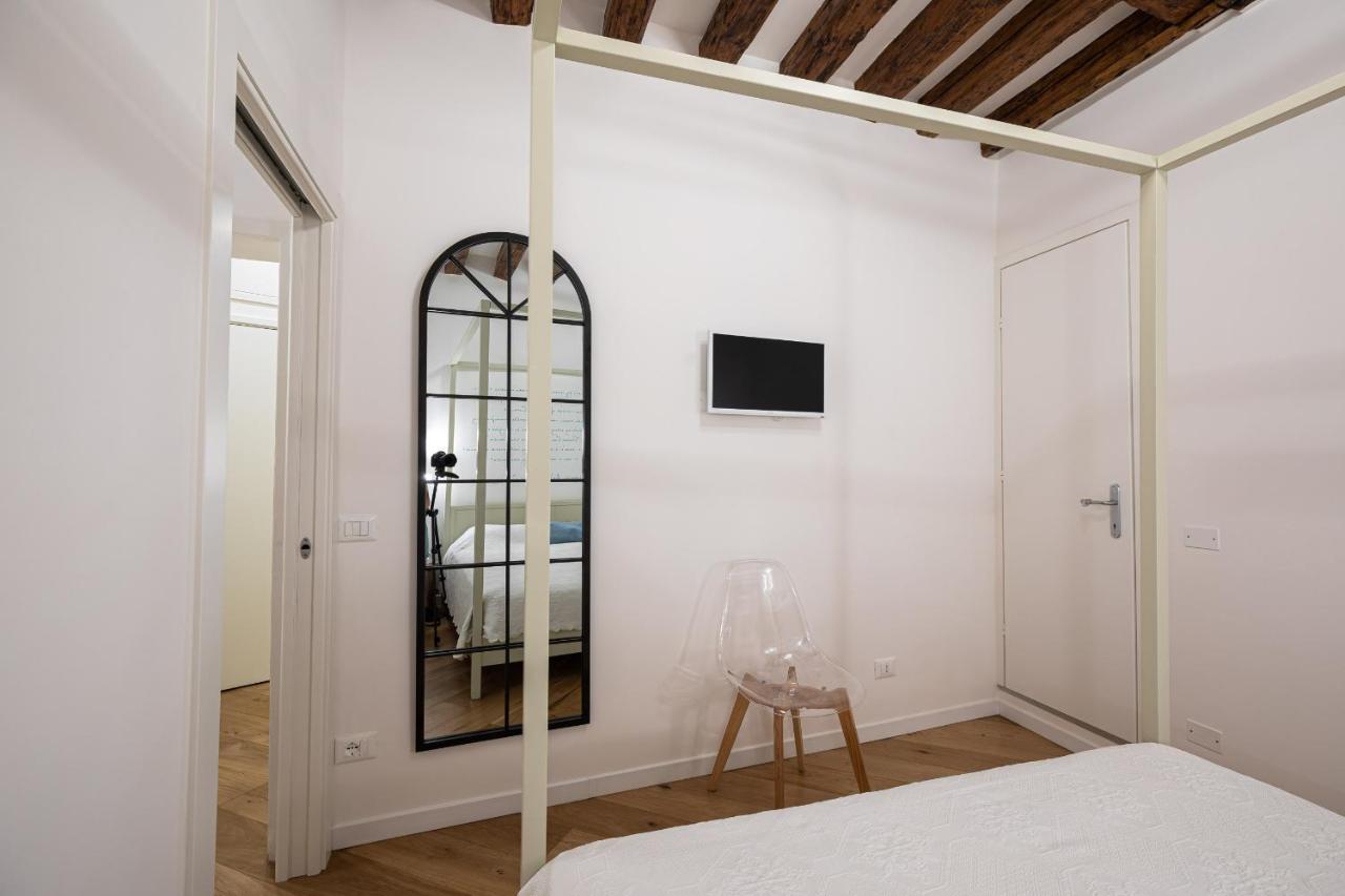 Privacy In Venice - Your Apartment To Be Let Alone Exterior photo